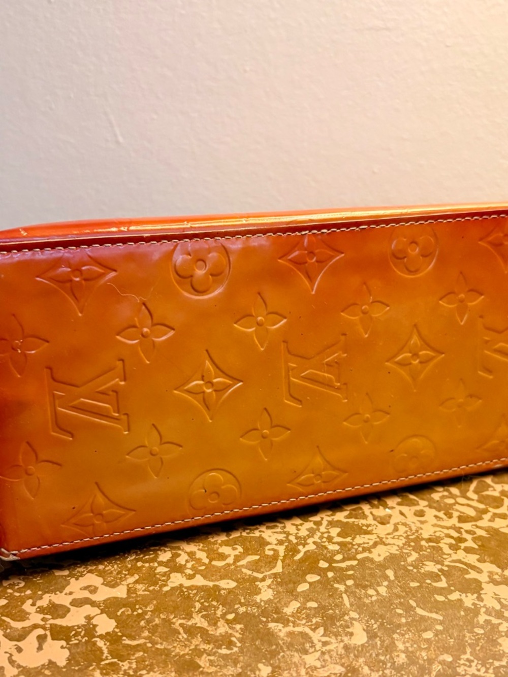 Louis Vuitton Vernis Bag – Burnt Orange – Gloss Leather - Picture 4 of 5